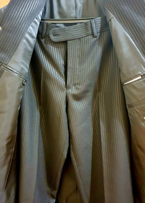 Мъжки костюм за сватба, бал или друг повод