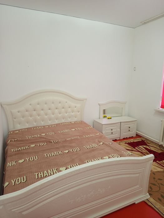 Үй сатылады.   .