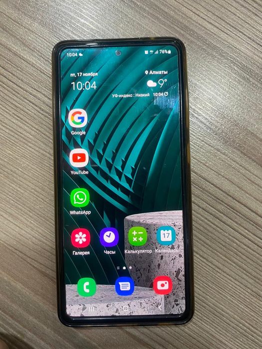 Продам телефон Samsung A52
