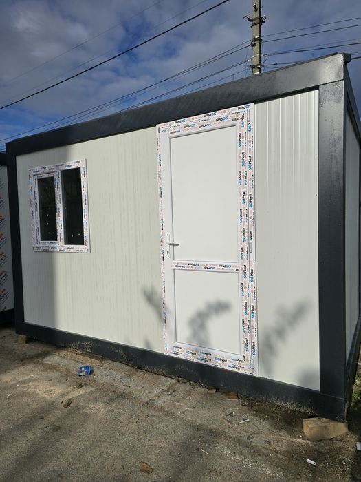 Vand container modular