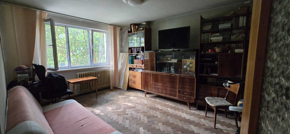 Apartament 4 camere, decomandat, etaj 1/4 – Sector 3, Aleea Fetești