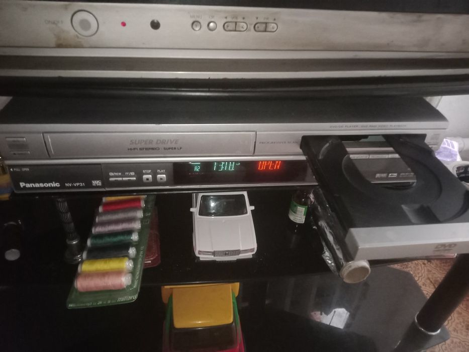 Продам видик DVD