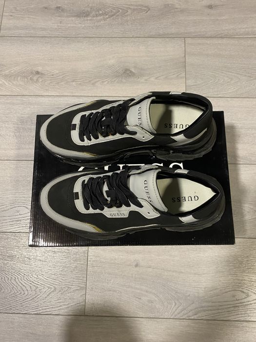 Маратонки Guess Massa