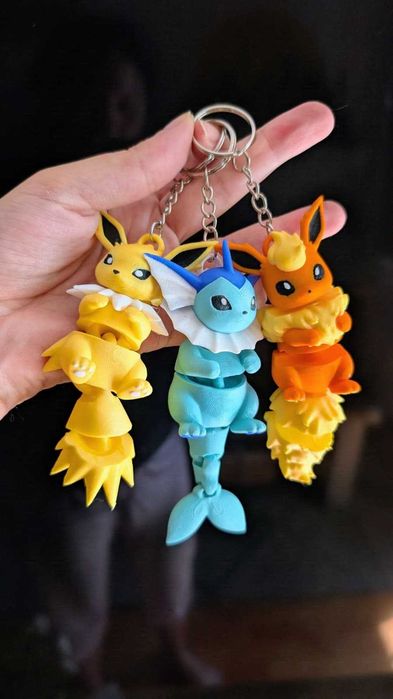 Breloc pokemon eevolutions jucarie