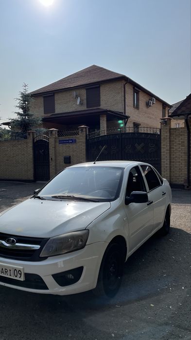 Продам ВАЗ Lada Granta 2190 , 2014 года