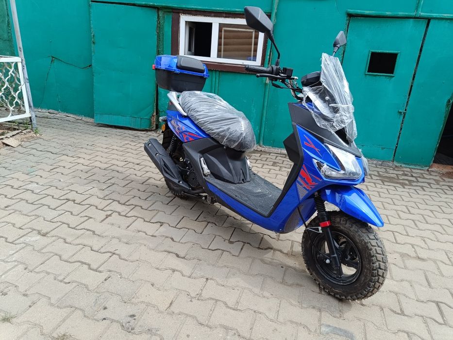 Продам Скутер новый без пробега. На учёте стоит.