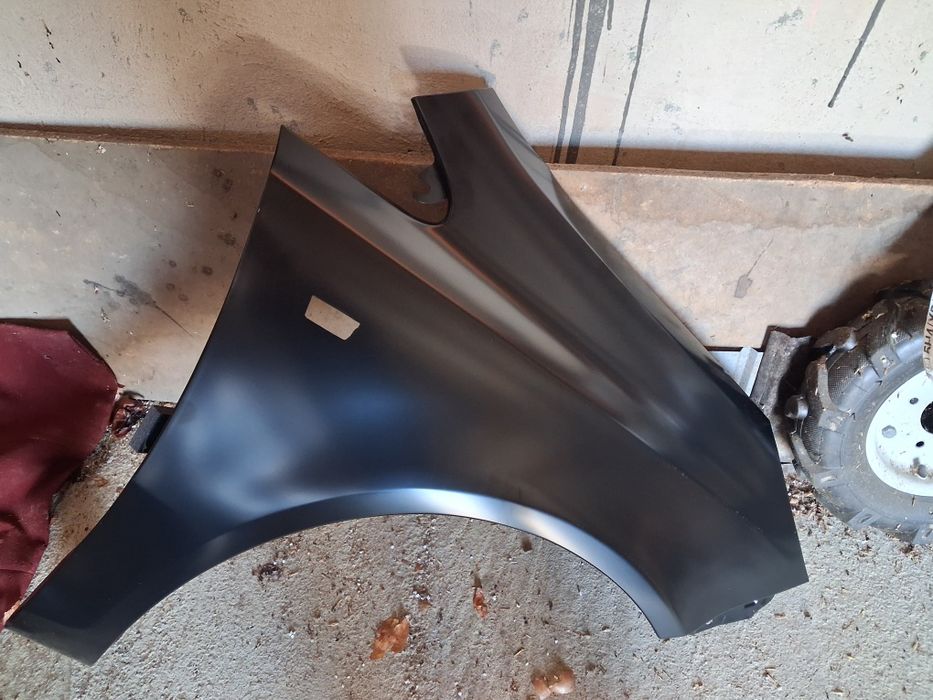 Vând elemente opel corsa D