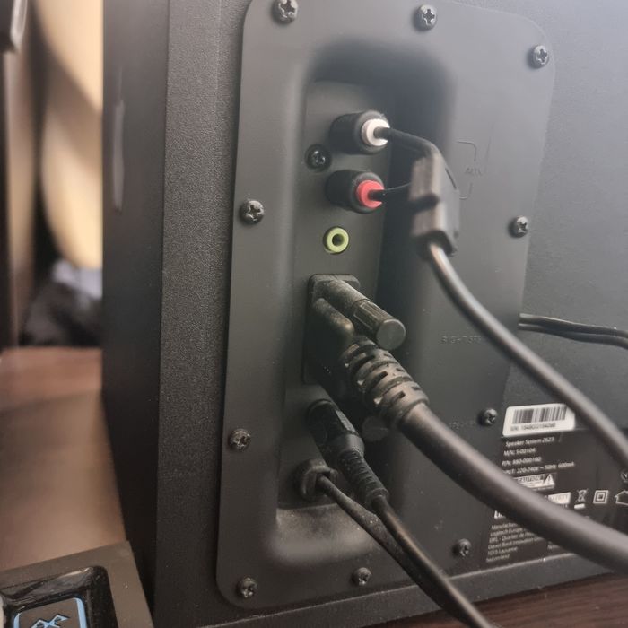 Sistem audio Logitech Z623