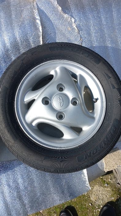 Matiz diska balon sotiladi 165/65 13 razmeri holati yaxshi