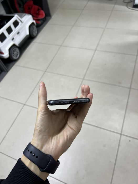 Продам Айфон 11 64gb 78%