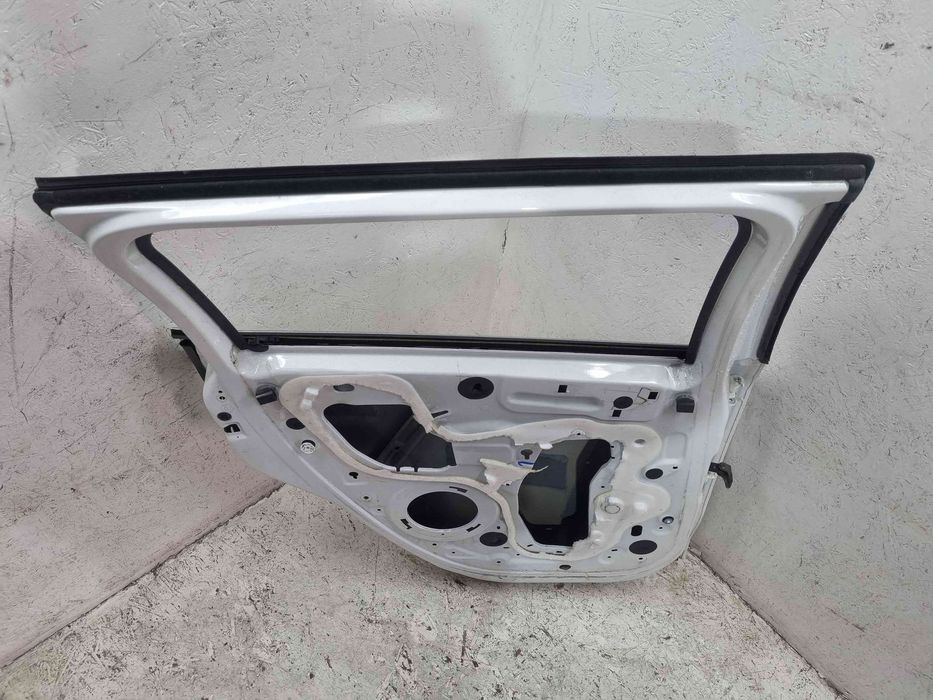 Usa stanga spate Peugeot 2008 [Fabr 2013-prezent]