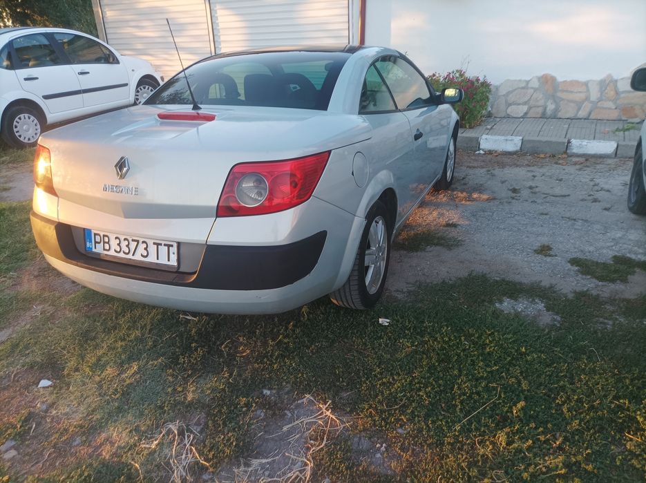 Продавам Меган 2 кабрио всичко платено
