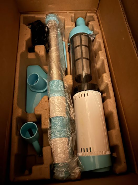 Aspirator pentru piscina