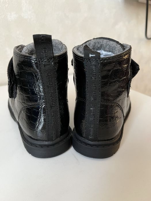 Обувь для девочки