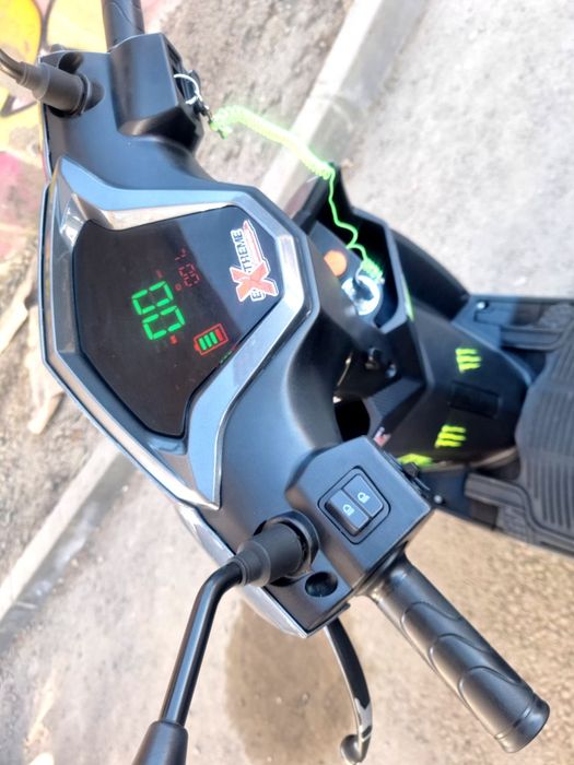 Scuter Electric Fab. 2025 / 50 kh / 70 km Autonomie