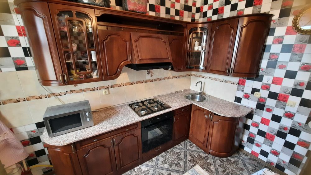Продам бу кухонный гарнитур!