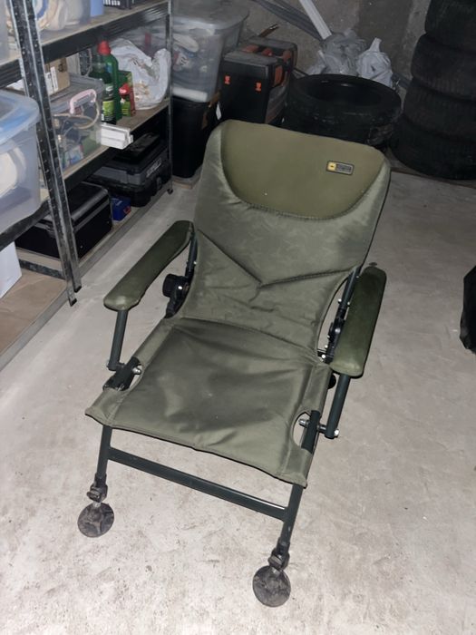 Scaun pentru pescuit in stare buna