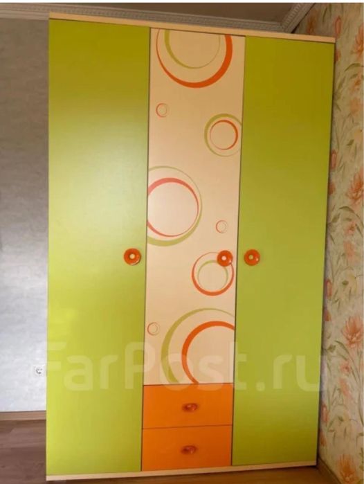 Шкаф детский.