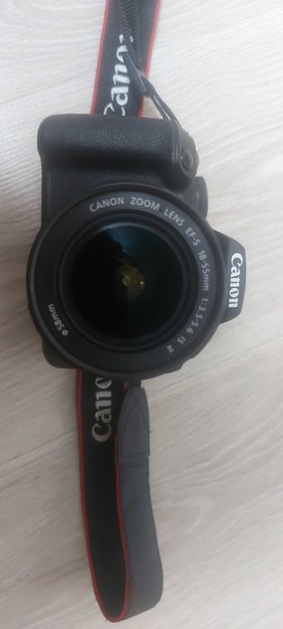 Фотоаппарат Canon EOS 2000D