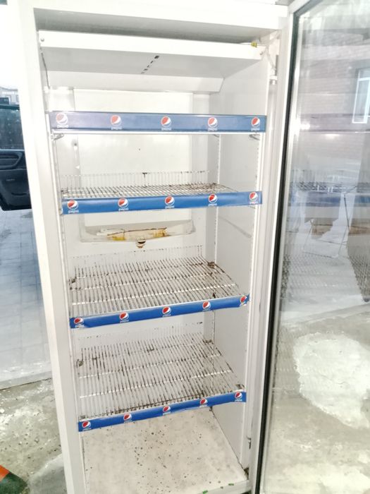 Продам холодильник ветринный