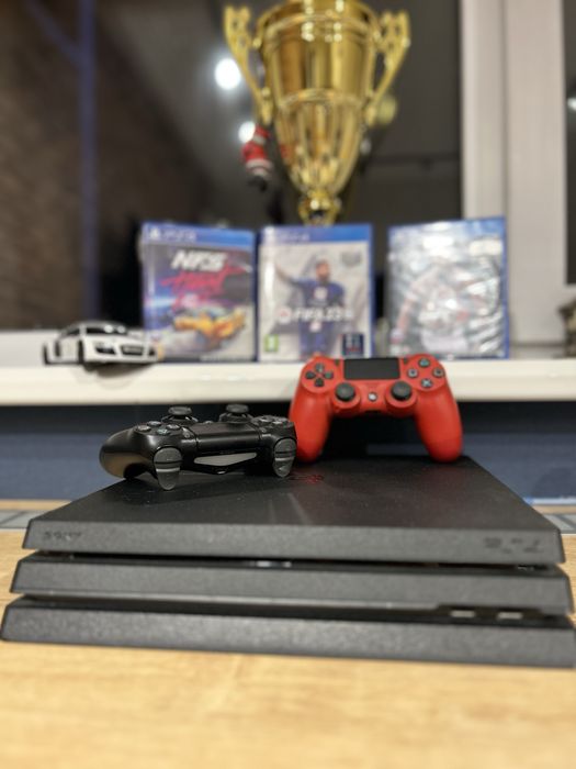 Продам 4 пс про с 2 джостиками