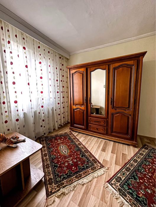 Apartament de inchiriat