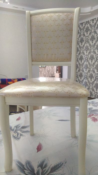 Продажа новых стульев