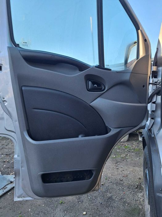 Autorulota Iveco Daily, omologat M1, 3 locuri