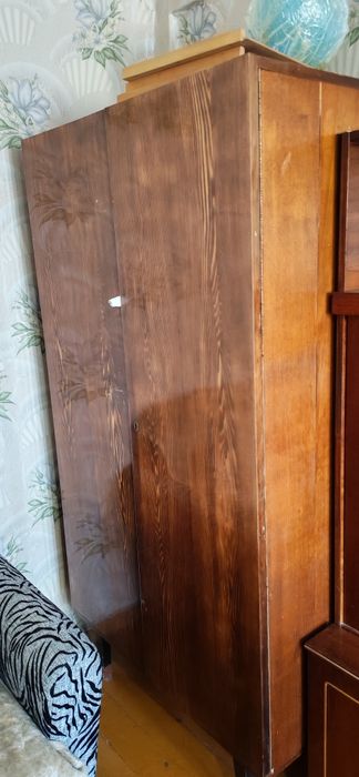 Отдадим бесплатно шкаф