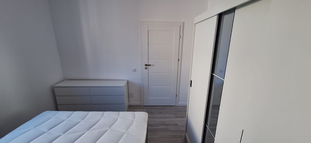 Persoană fizică dau în chirie ap.2 camere, Florești, Cetății 330D, bloc nou, etaj 1, parcare subterană