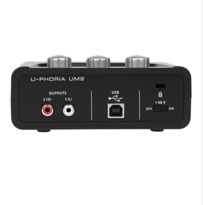 Звуковая карта BEHRINGER U-Phoria UM2