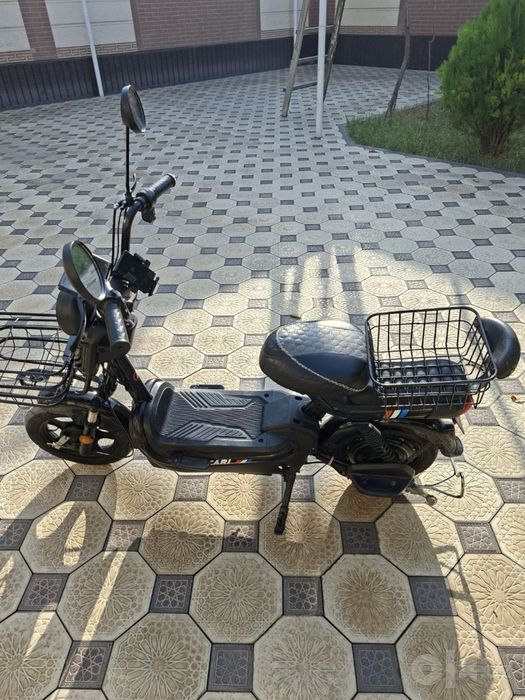 skuter accari 2024