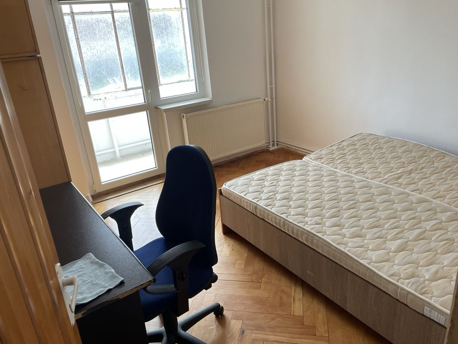 Apartament cu 3 camere decomandat de inchiriat ,Zona Iulius Mall pe strada Dunarii