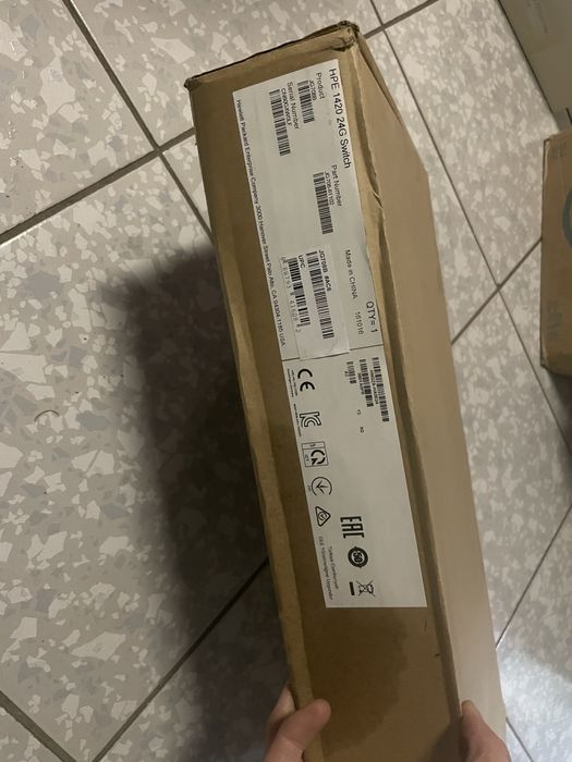 Коммутатор HPE 1420 24G Switch