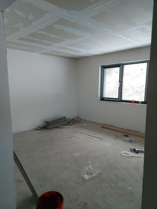 Вътрешни и външни строителни ремонти