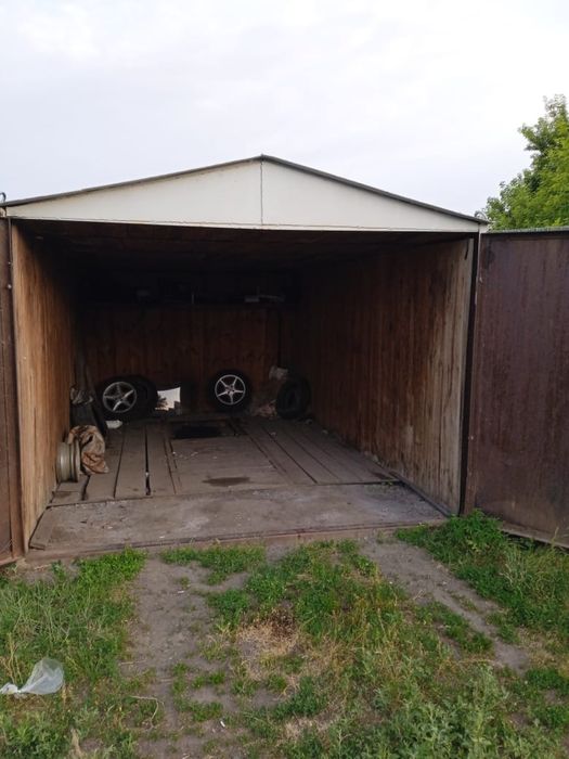 Продам гараж металлический