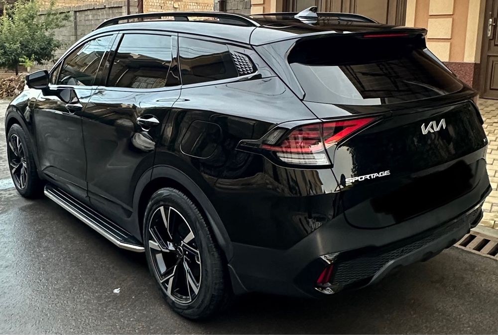 Kia sportage sotiladi