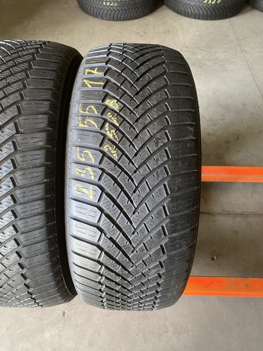 Anvelope iarna 235/55/17 Yokohama Blu Earth Winter 235 55 17 R17