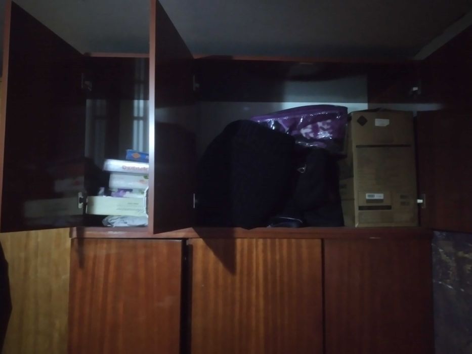 Большой шкаф для одежды и вещей. 800.000сум. Торг уместен