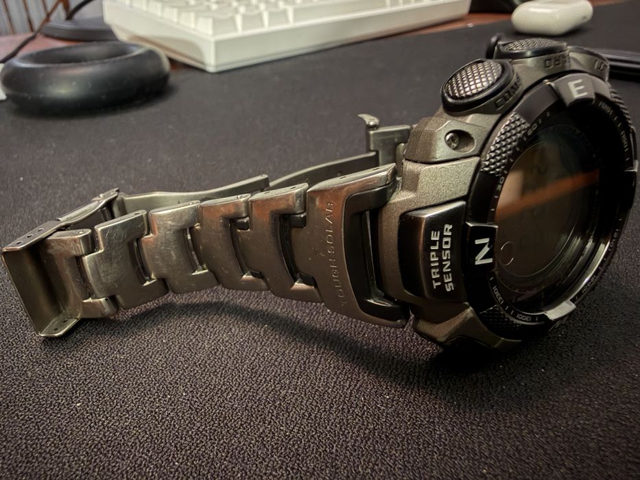 Наручные часы Casio Protrek