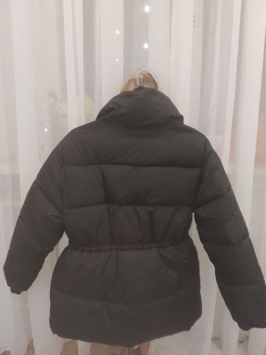 Срочно продам теплую куртку
