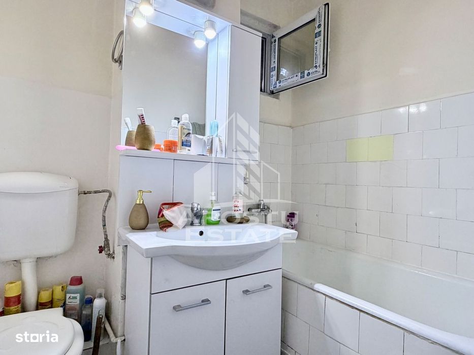 Apartament de vanzare Calea Torontalului Cetatii centrala boxa — fotografia 3