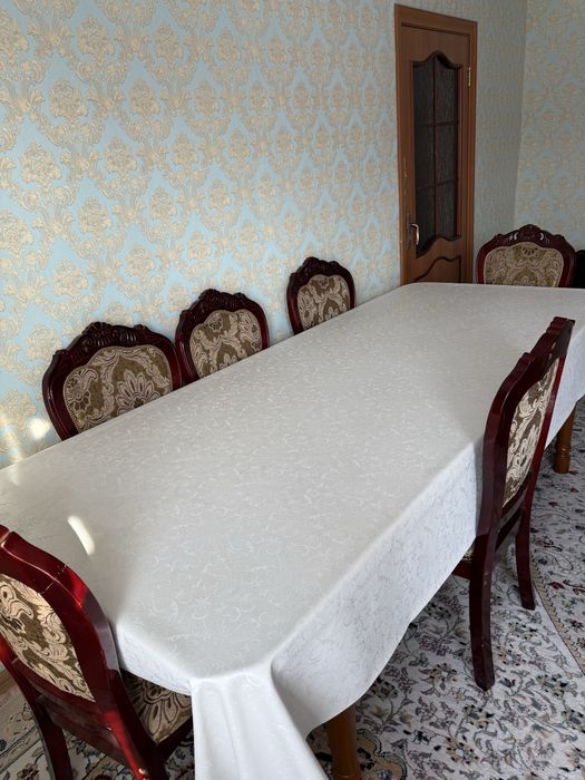 Продам стол в хорошем состоянии