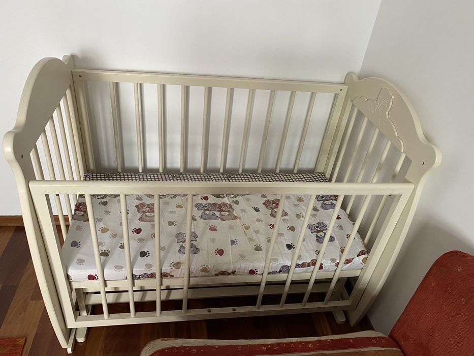 детская кровать/манеж