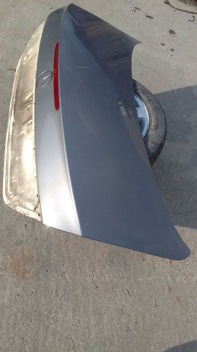 Заден капак Mercedes E-Class W211 2008г
