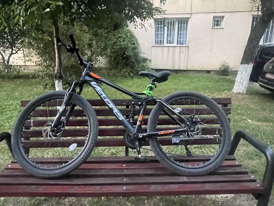 Bicicleta velors full suspensions!