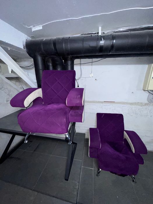 Два кресла для отдыха или журнального уголка