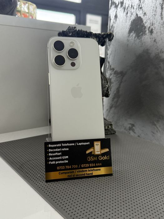 Vand iphone 15 pro de 256 gb baterie 93%
