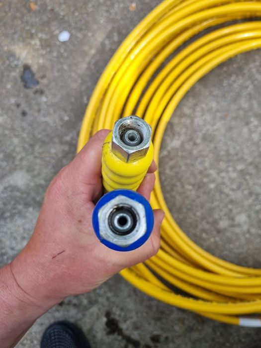 Furtun dublu hidraulic de inalta presiune twin hose  700 bari 10150 psi DN6