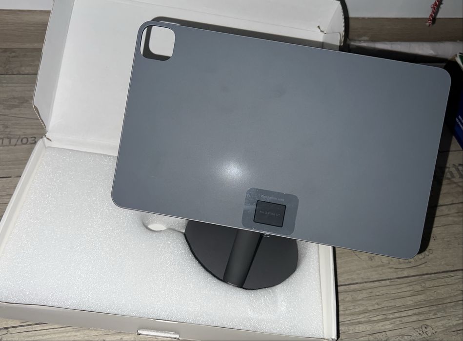 Магнитна стойка за Ipad